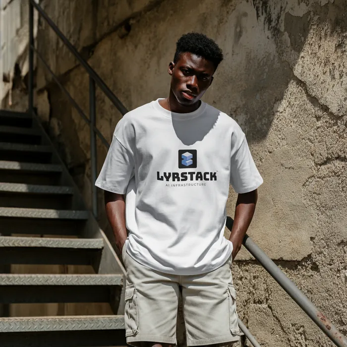 Lyrstack tee